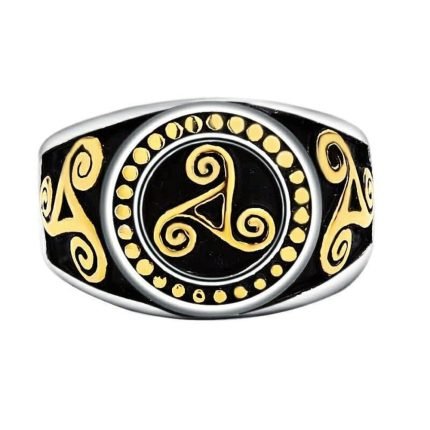 Master's Dominant Symbol Ring